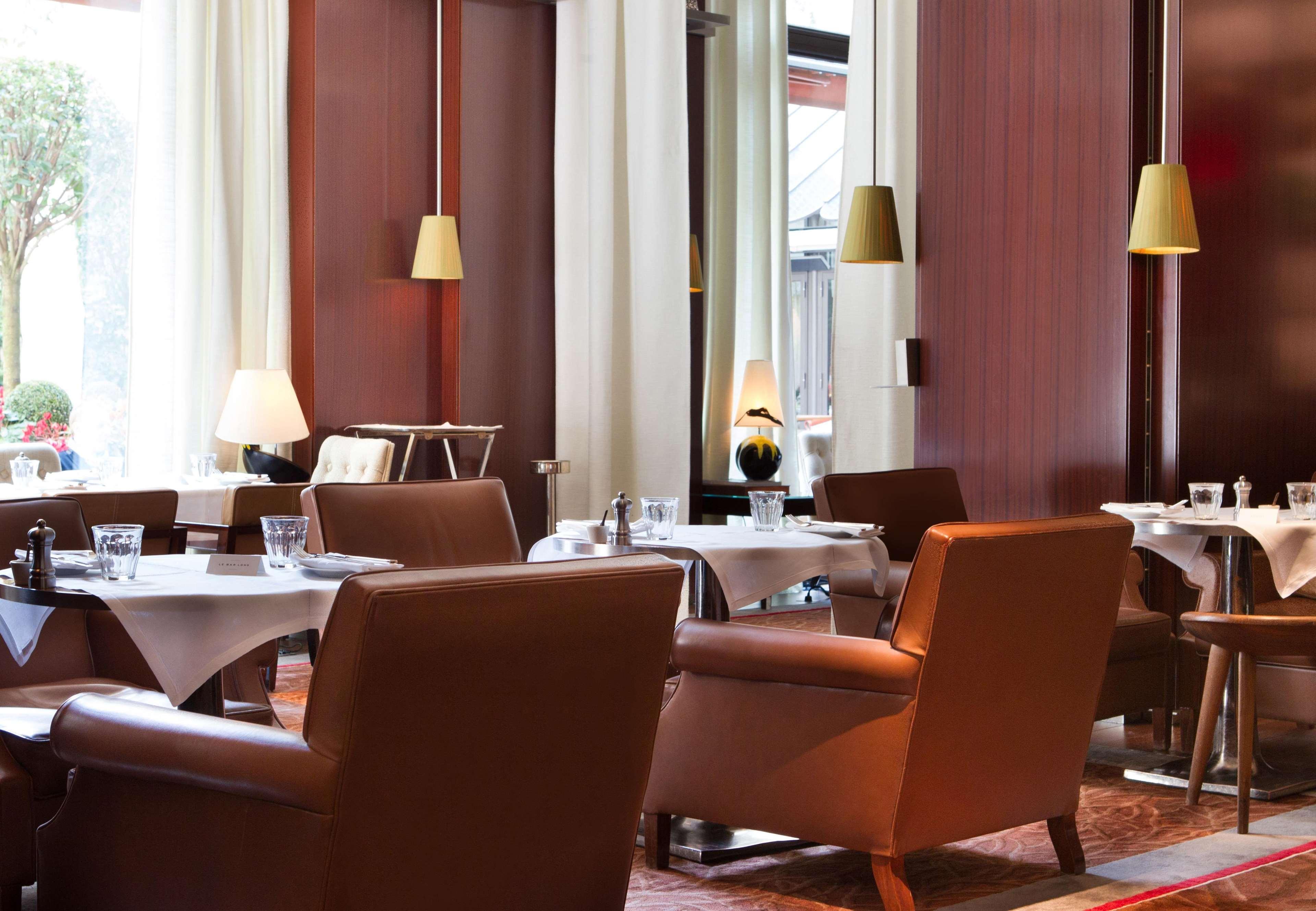 Hotel Le Royal Monceau Raffles Paris Exterior photo