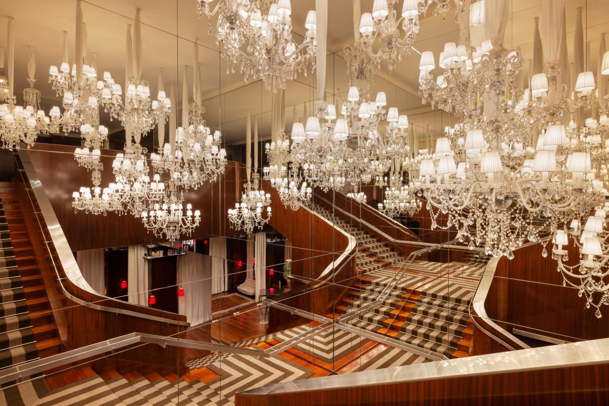 Hotel Le Royal Monceau Raffles Paris Exterior photo