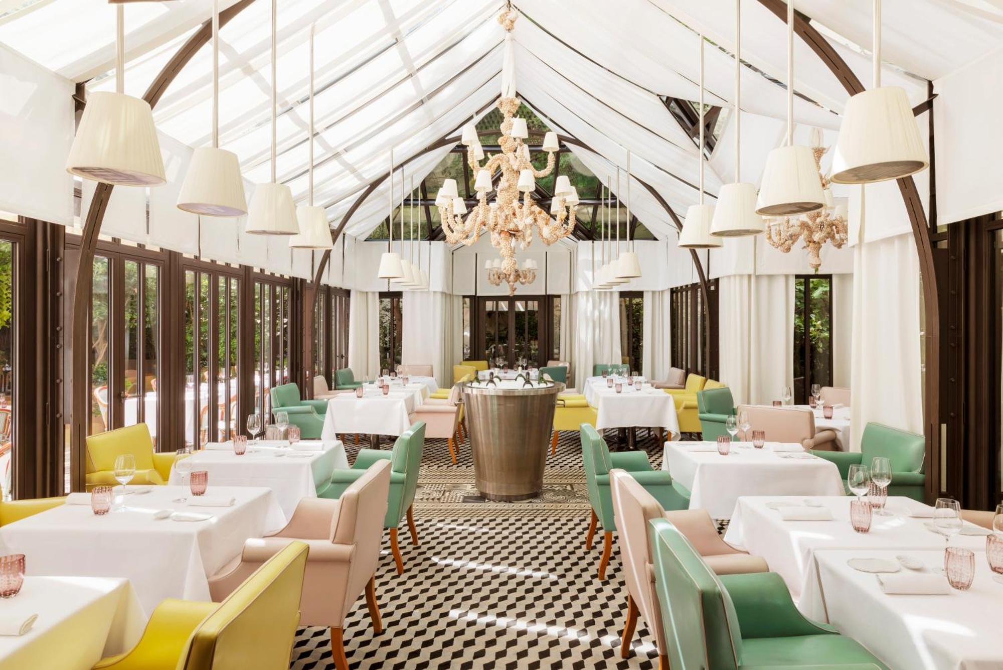 Hotel Le Royal Monceau Raffles Paris Exterior photo